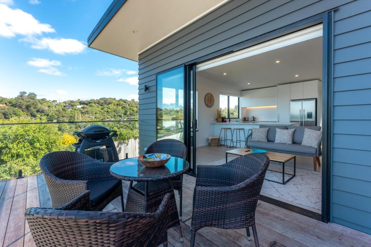 Luna Cottage. Stunning Ocean Views On Waiheke Oneroa Εξωτερικό φωτογραφία