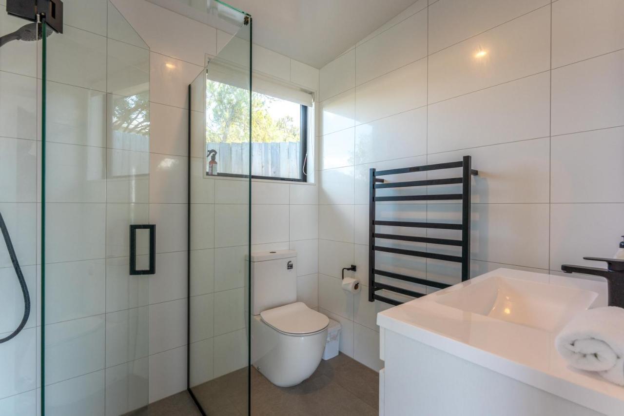 Luna Cottage. Stunning Ocean Views On Waiheke Oneroa Εξωτερικό φωτογραφία